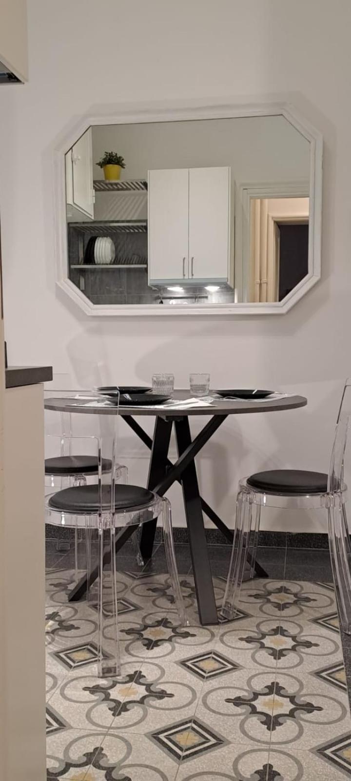 Apartment Machiavelli Forty Seven Rom